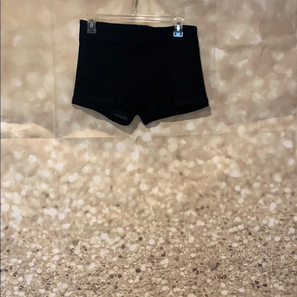 Women’s juniors size medium short shorts